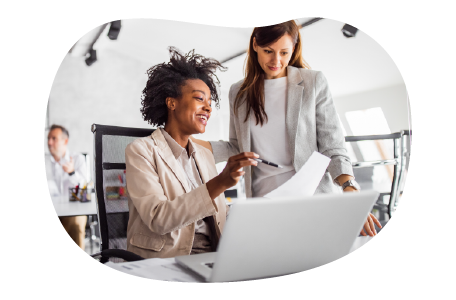 Content writer speaking with subject matter expert (SME) Content writer speaking with subject matter expert (SME)