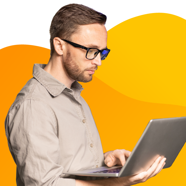 A penetration tester working at a computer.